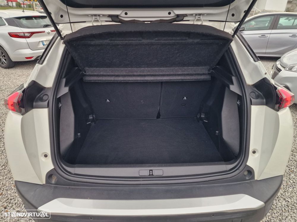 Peugeot e-2008 50 kWh Allure Pack - 12