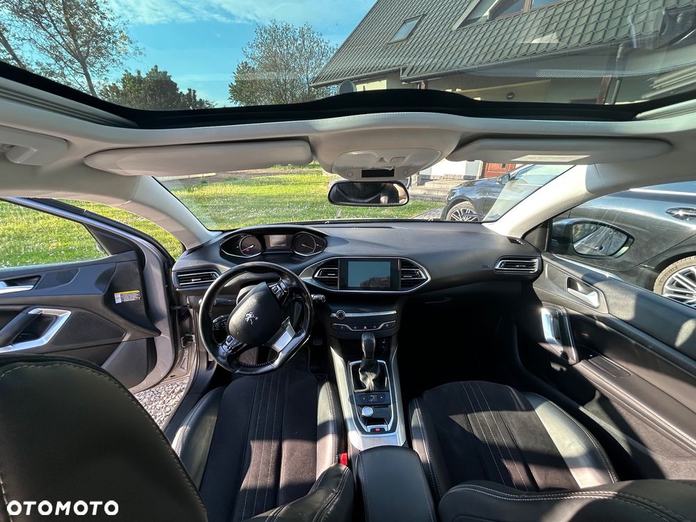 Peugeot 308 - 7