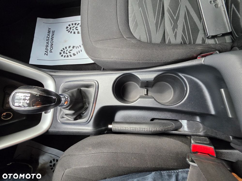 Kia Ceed 1.4 CVVT Dream Team Edition - 30