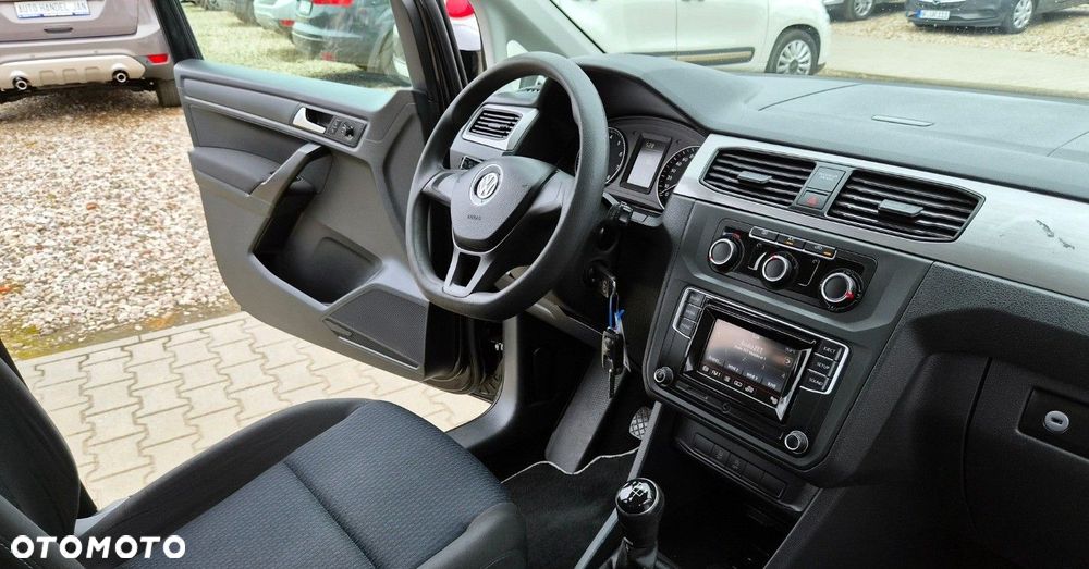 Volkswagen Caddy - 28