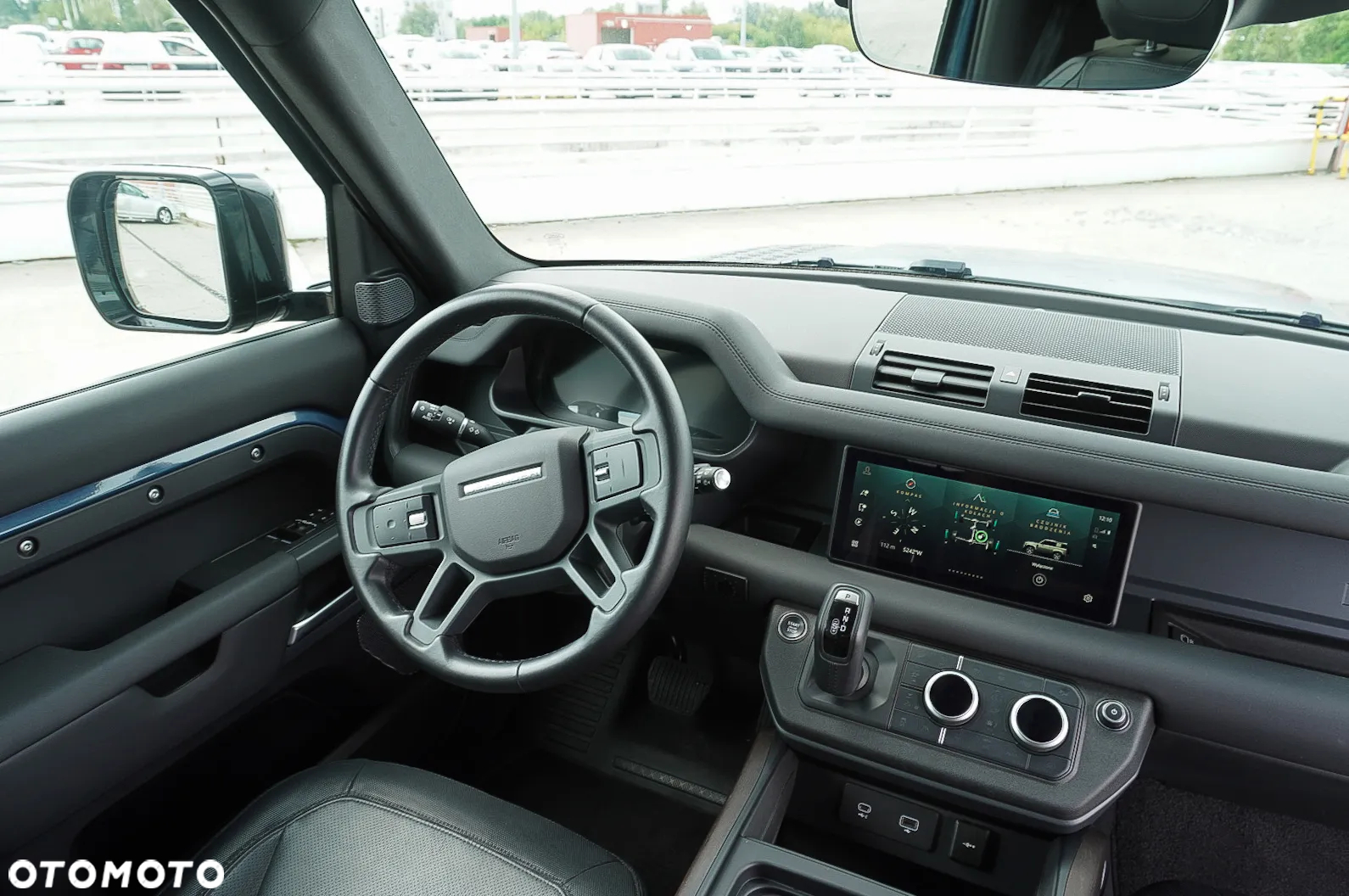 Land Rover Defender 90 2.0 D240 SE - 8