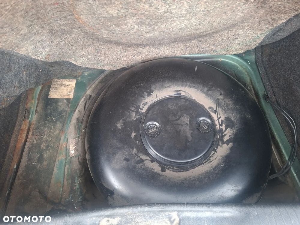 Volkswagen Polo 60 - 13