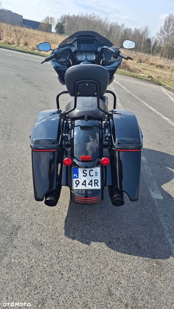 Harley-Davidson Touring Road Glide - 5