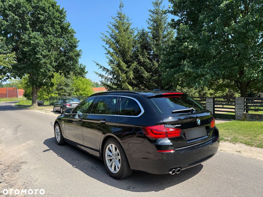 BMW Seria 5 520d Luxury Line - 4