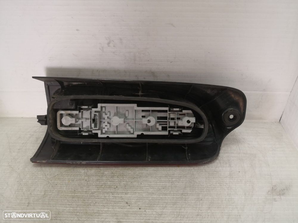 Farolim Stop Esq Renault Master Ii Caixa (Fd) - 4