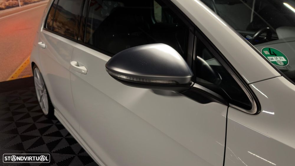 VW Golf 2.0 TSI R DSG - 11