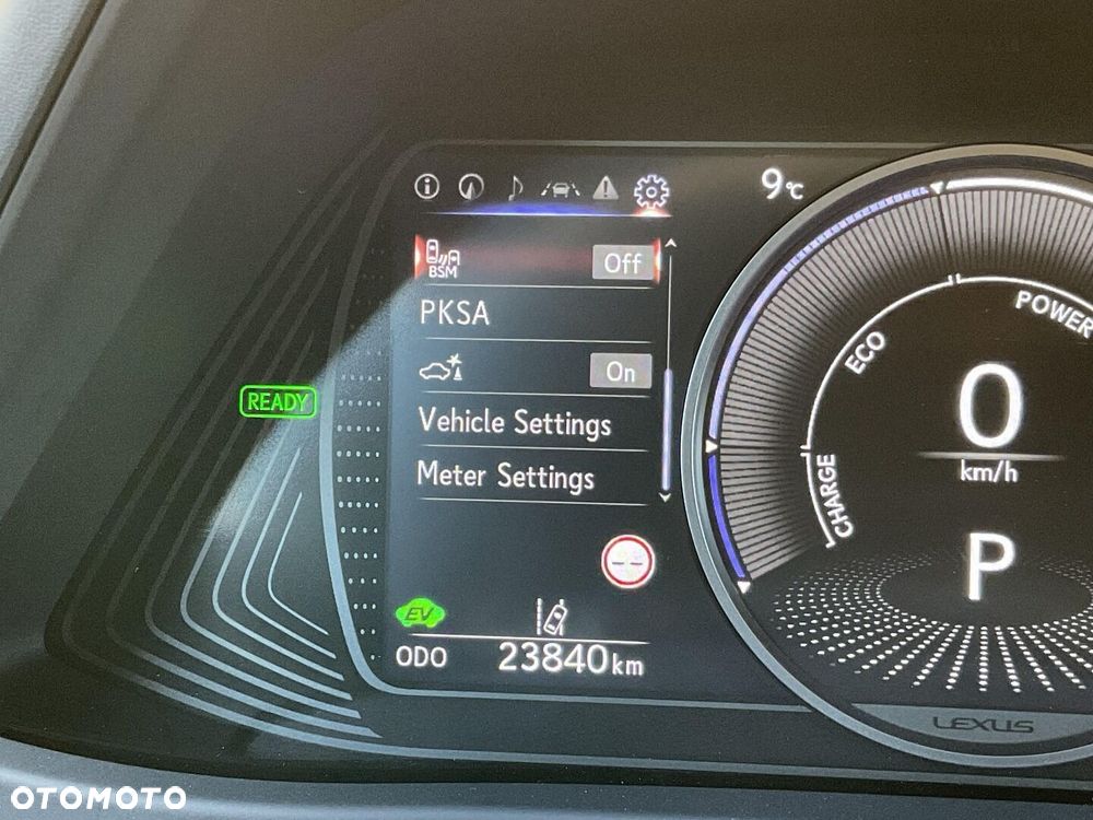 Lexus UX 250h GPF Business 2WD - 25