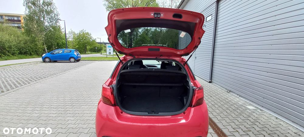 Toyota Yaris 1.0 Active EU6 - 18