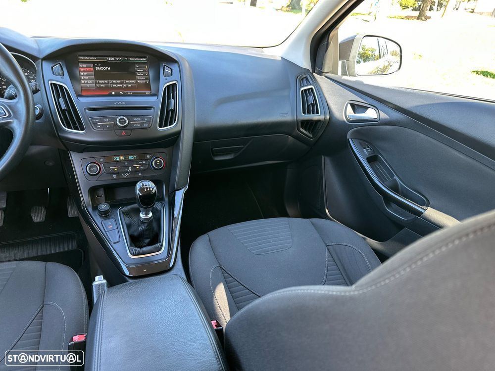 Ford Focus SW 1.5 TDCi Titanium - 31