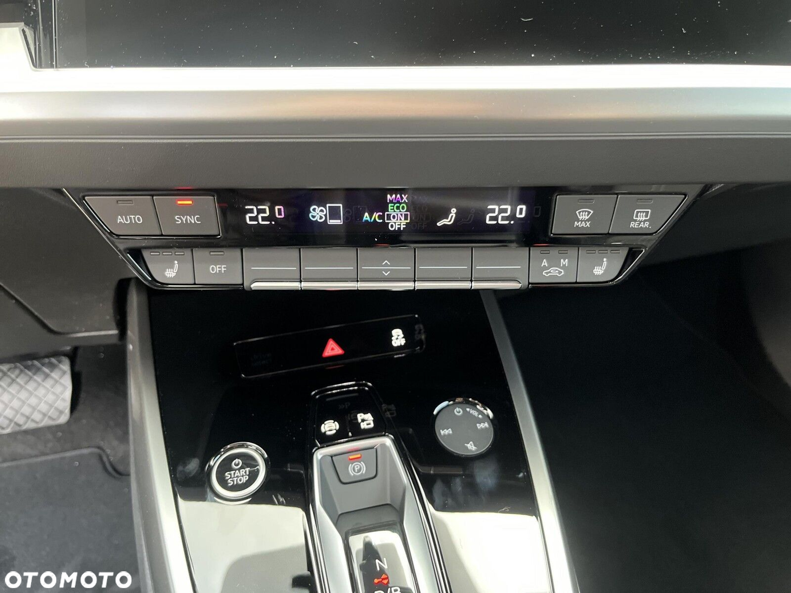 Audi Q4 e-tron - 38