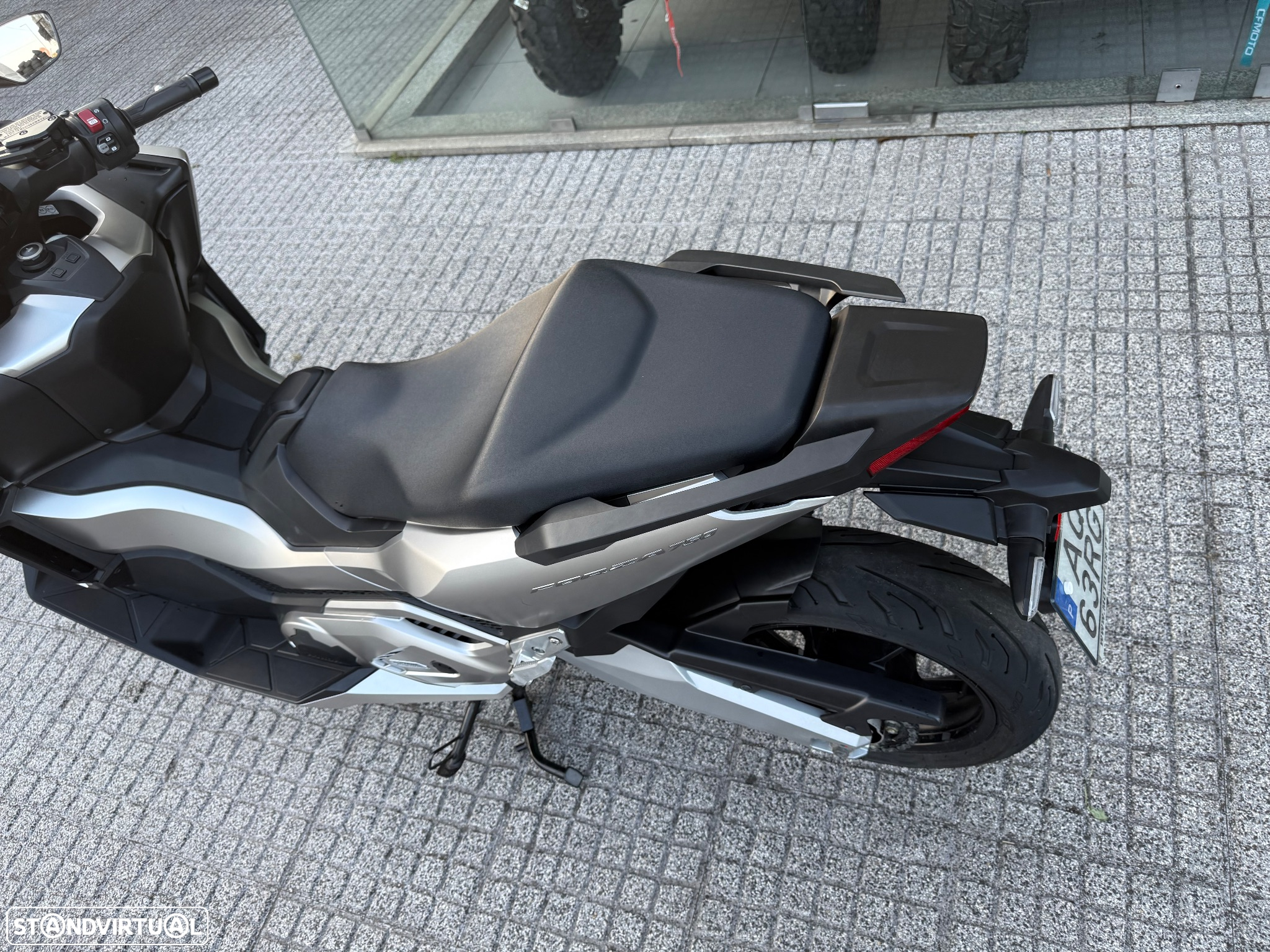 Honda F Forza 750 - 3