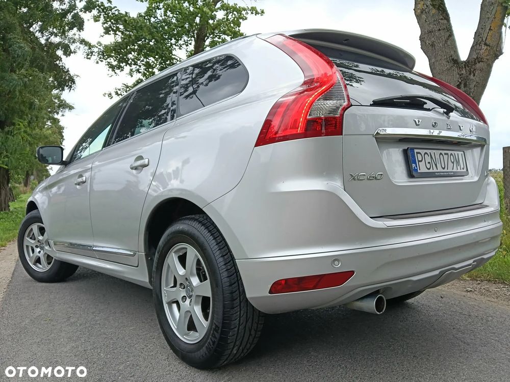 Volvo XC 60 D3 Geartronic Summum - 3