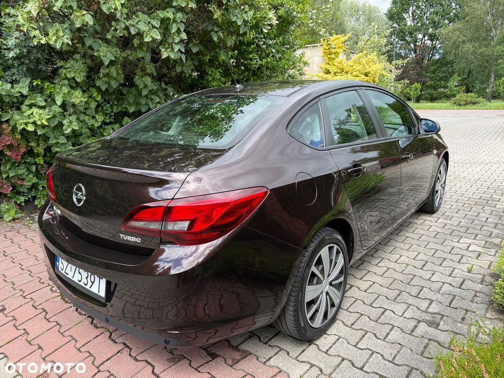 Opel Astra 1.4 Turbo ecoFLEX Start/Stop 150 Jahre - 4