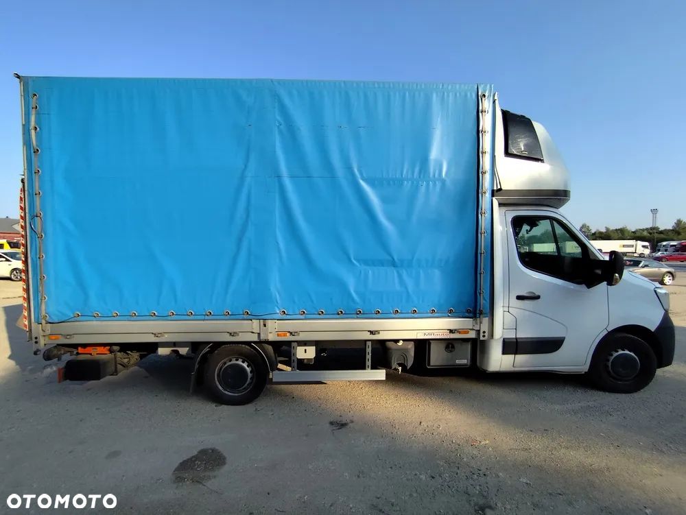 Renault Master - 11