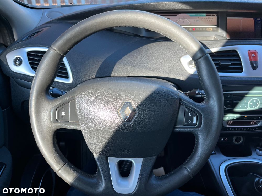 Renault Grand Scenic dCi 130 FAP Dynamique - 22