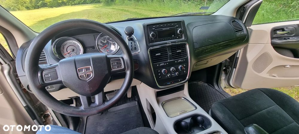 Dodge Grand Caravan 3.6 Express - 37