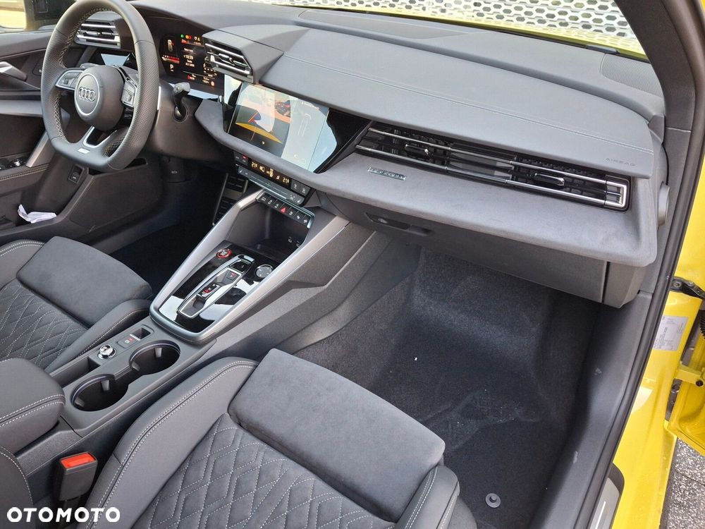 Audi S3 Sportback - 16