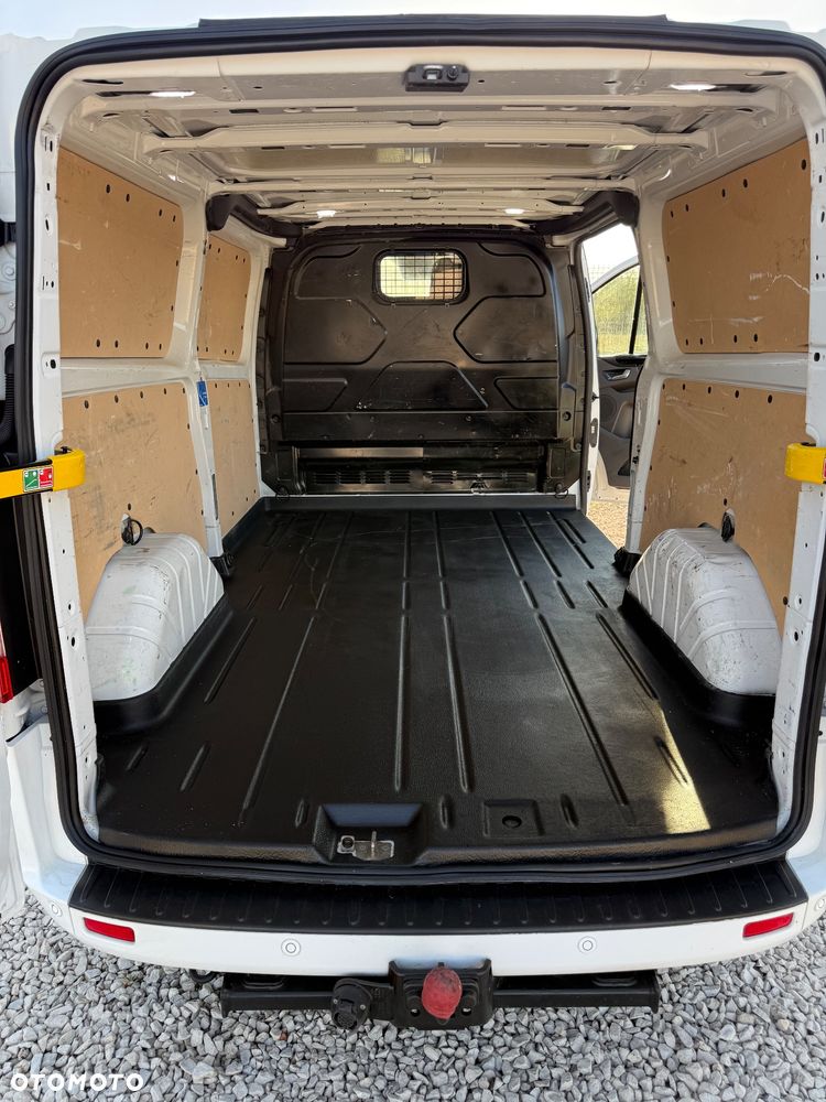 Ford Transit Custom - 14