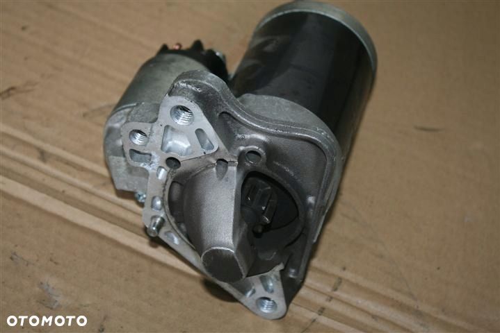 ROZRUSZNIK RENAULT MEGANE III 1,6 8200665518 - 2