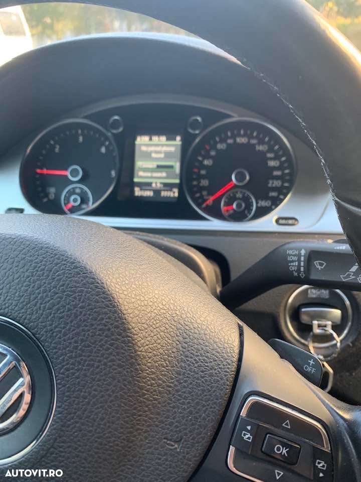 Volkswagen Passat Variant 2.0 TDI DPF DSG Highline - 19