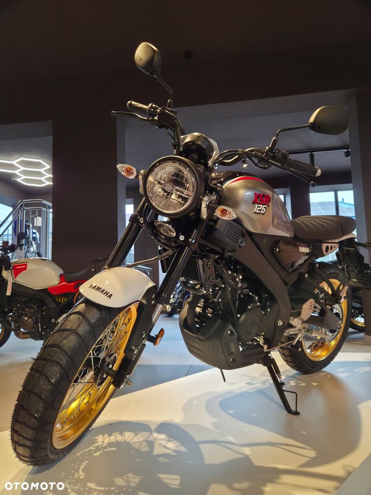 Yamaha XSR - 13