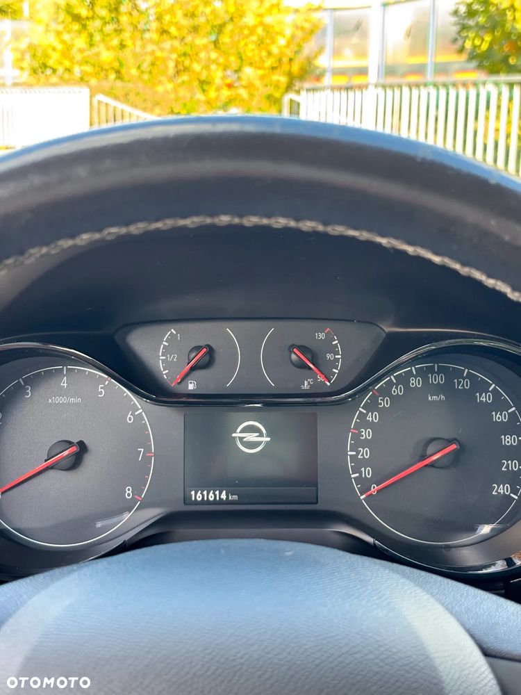 Opel Corsa 1.2 Edition S&S - 10