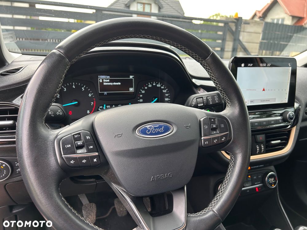 Ford Fiesta 1.0 EcoBoost STart-Stop Titanium - 31