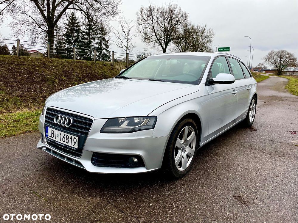 Audi A4 Avant 2.0 TDI Limited Edition - 1