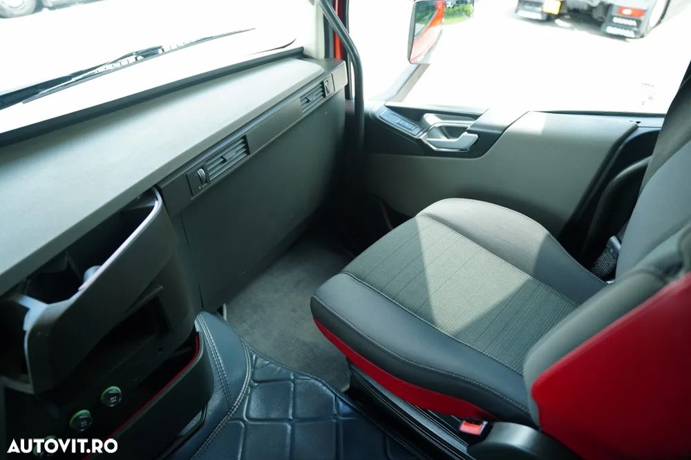 Volvo FH 500 / HIDRAULICĂ / I-SHIFT / JANTE DIN ALIAJ / 2 REZERVORE DE COMBUSTIBIL / EURO 6 - 31