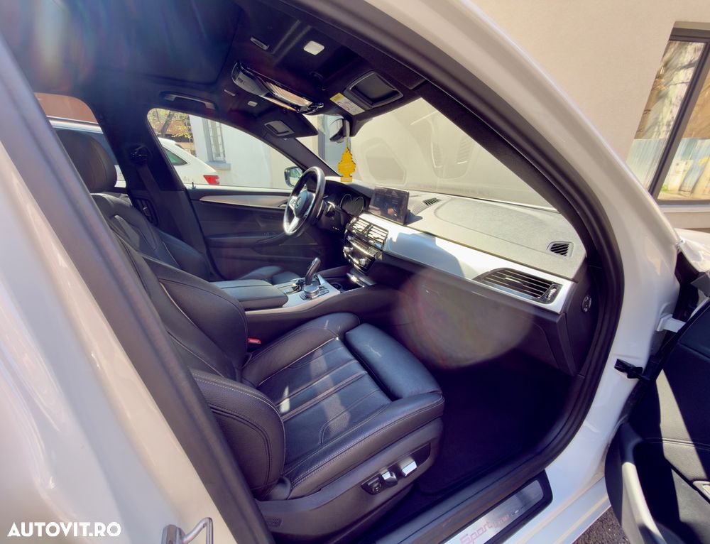 BMW Seria 5 520d xDrive Aut. Sport Line - 11