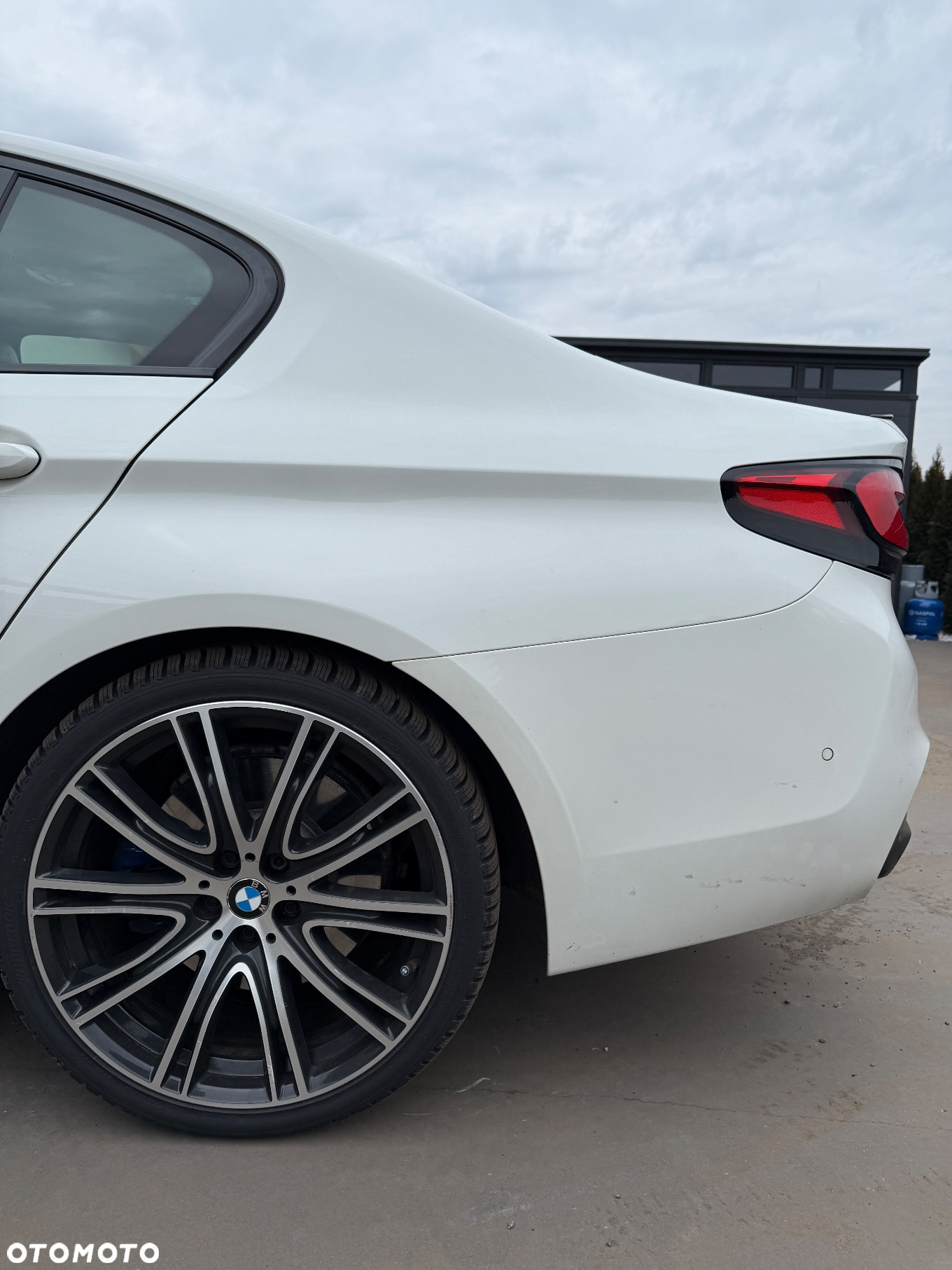 BMW Seria 5 M550i xDrive sport - 5