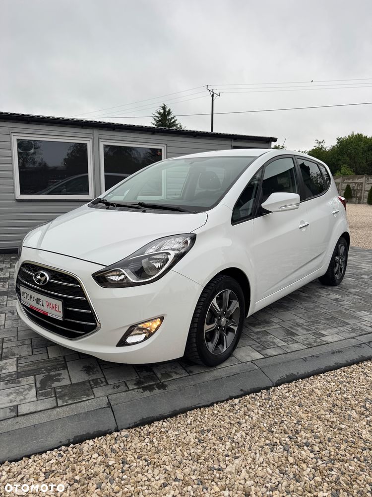 Hyundai ix20 1.4 Premium blue - 1
