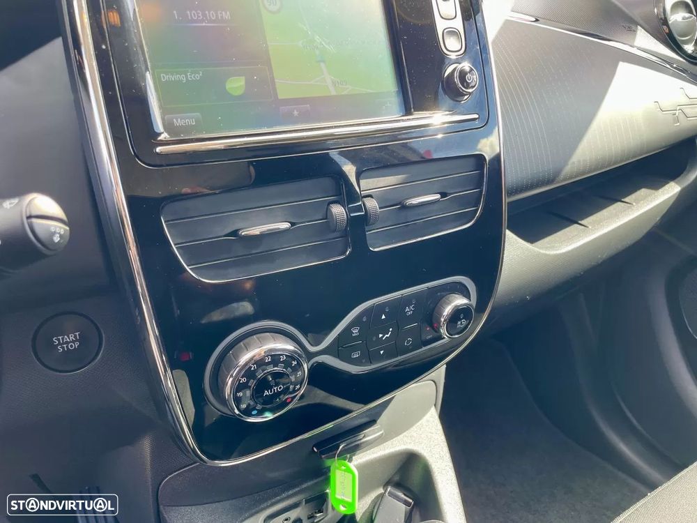 Renault Zoe (c/ Bateria) 41 kwh Life - 13