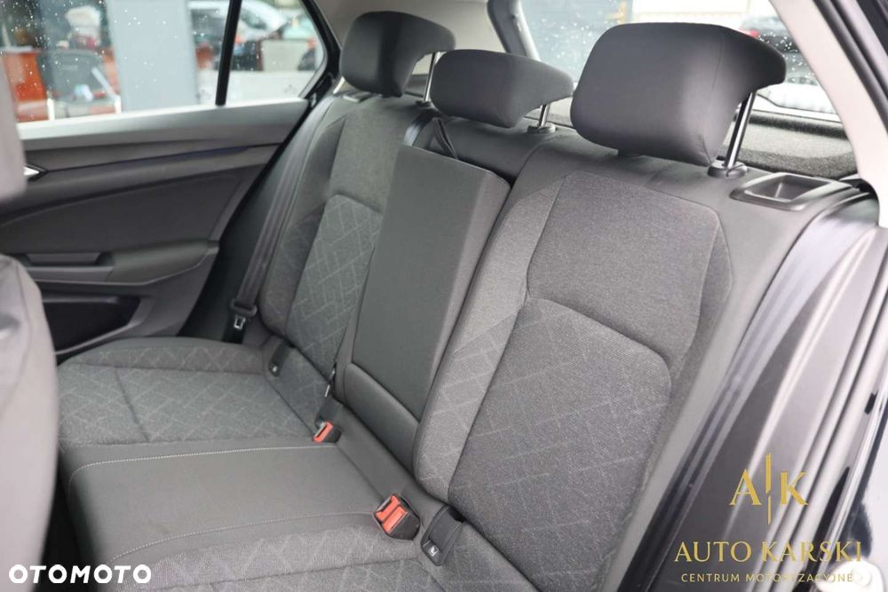 Volkswagen Golf - 36
