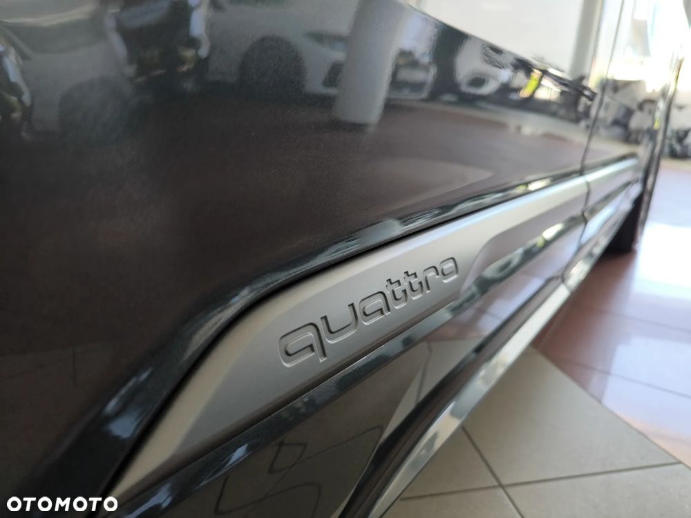Audi Q7 45 TDI quattro tiptronic S line - 32