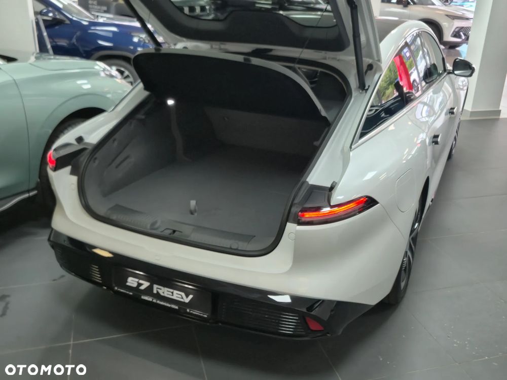 Forthing S7 REEV - 3