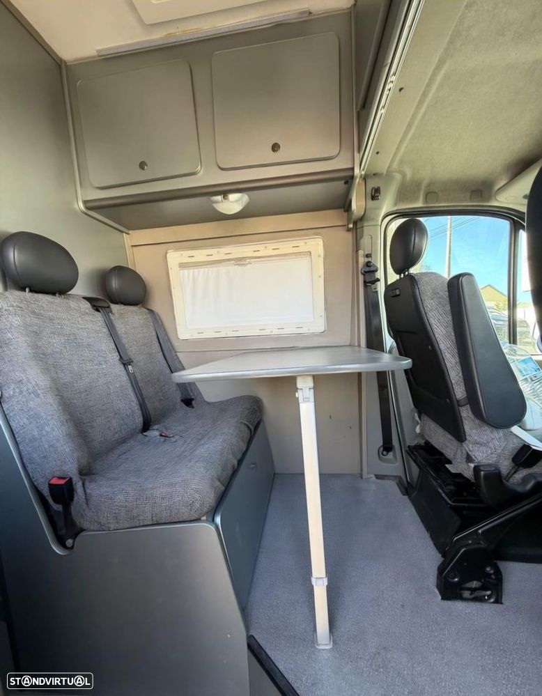 Renault Master 2.5 dCi - 11