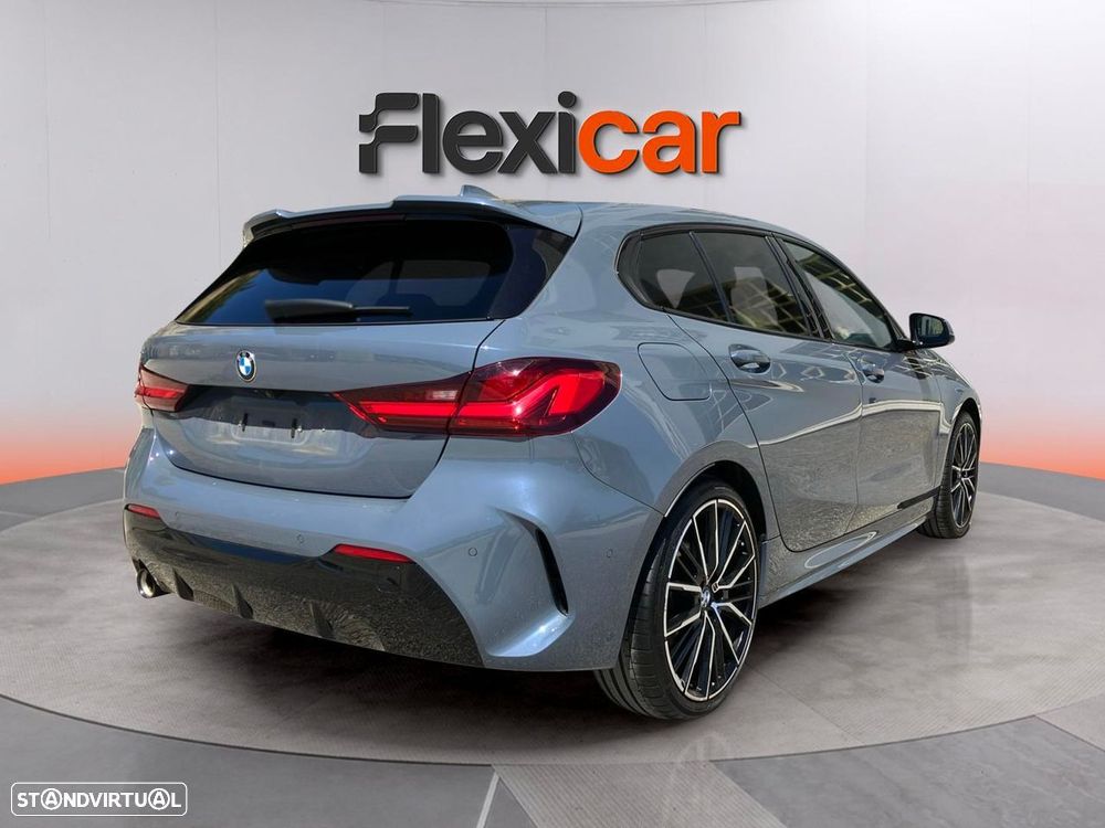 BMW 118 i Pack Desportivo M Auto - 4