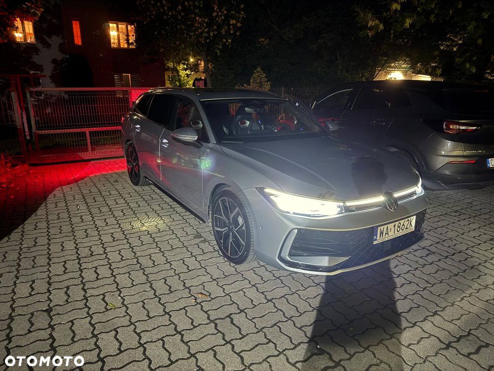Volkswagen Passat 2.0 TSI 4Mot R-Line Plus DSG - 36