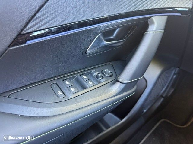 Peugeot 2008 1.2 Hybrid GT e-DCS6 - 14