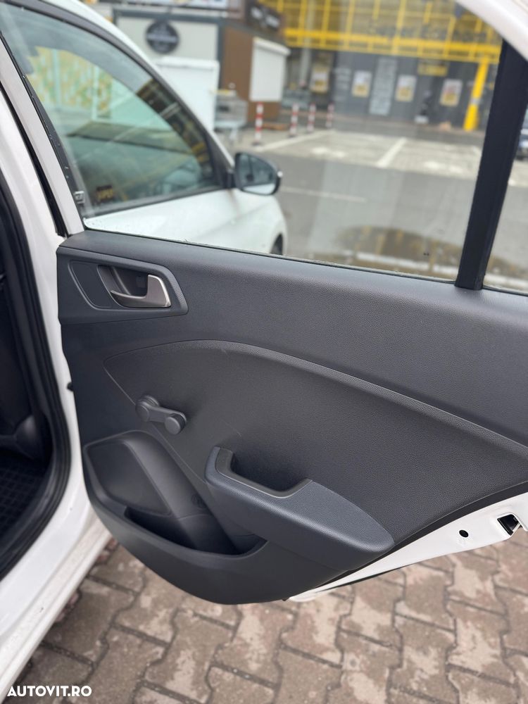 Hyundai i20 - 22
