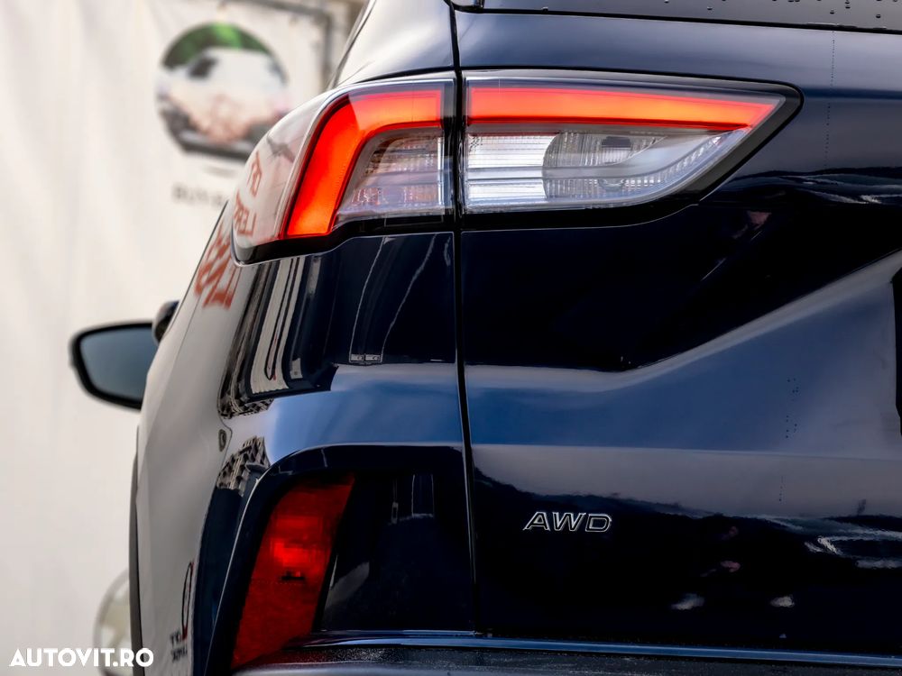 Ford Kuga 2.0 EcoBlue A8 AWD Titanium - 12