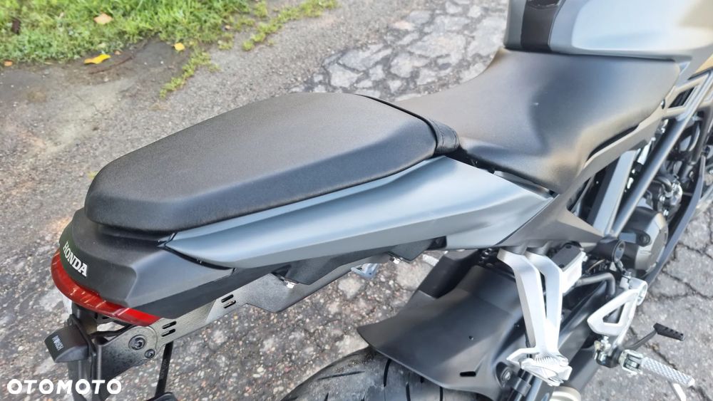 Honda CB - 26