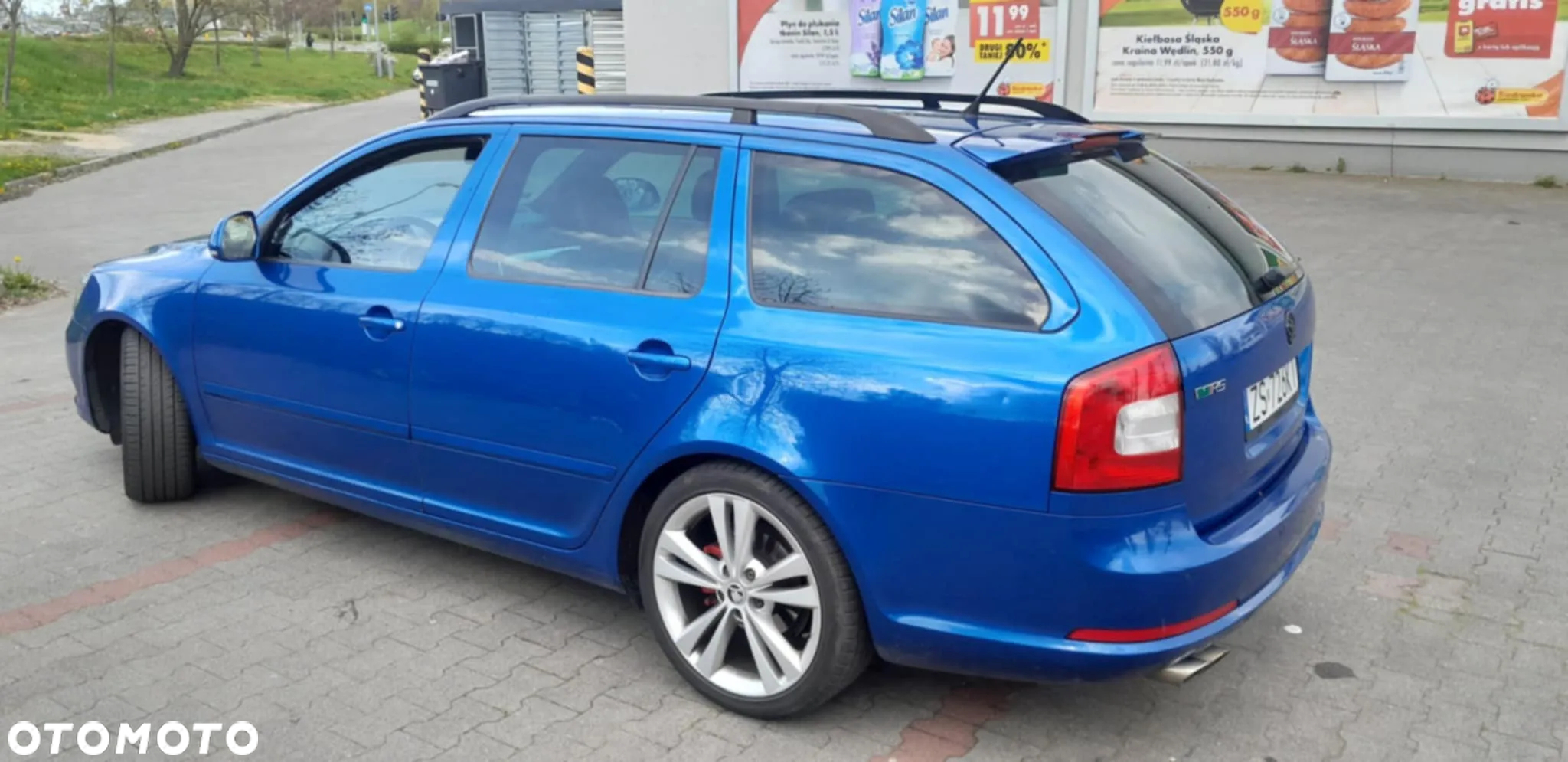 Skoda Octavia Combi 2.0 TSI DSG RS - 8