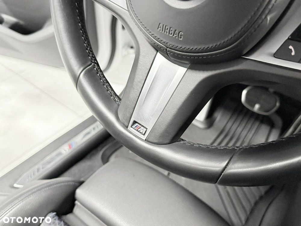 BMW Seria 1 118i M Sport - 23