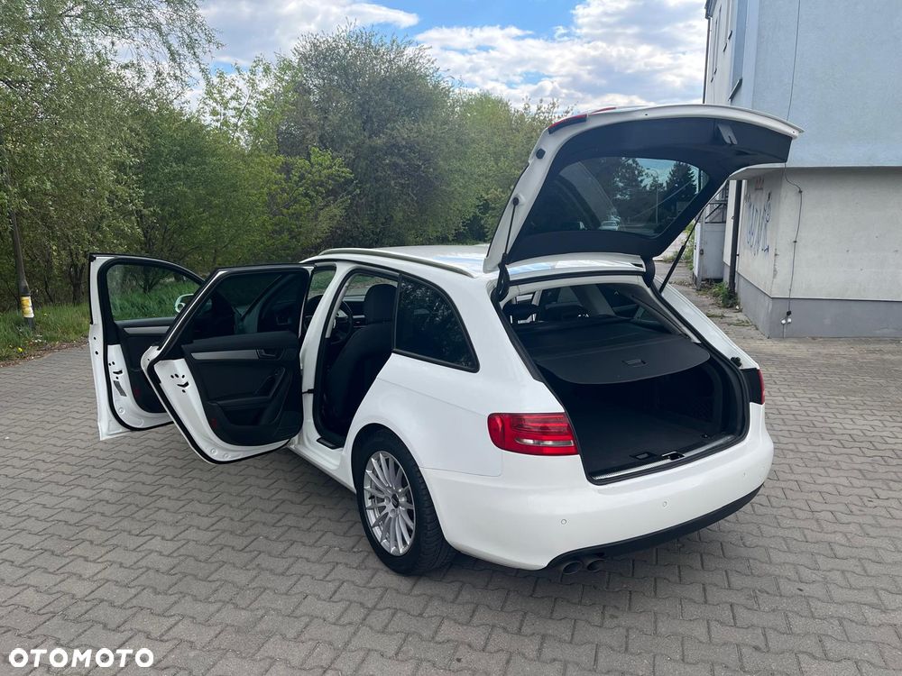 Audi A4 Avant 2.0 TDI DPF Ambition - 18