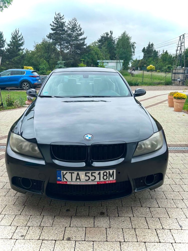BMW Seria 3 325i - 1