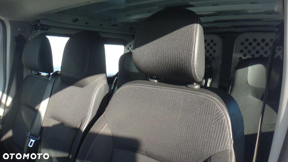 Renault Trafic - 10
