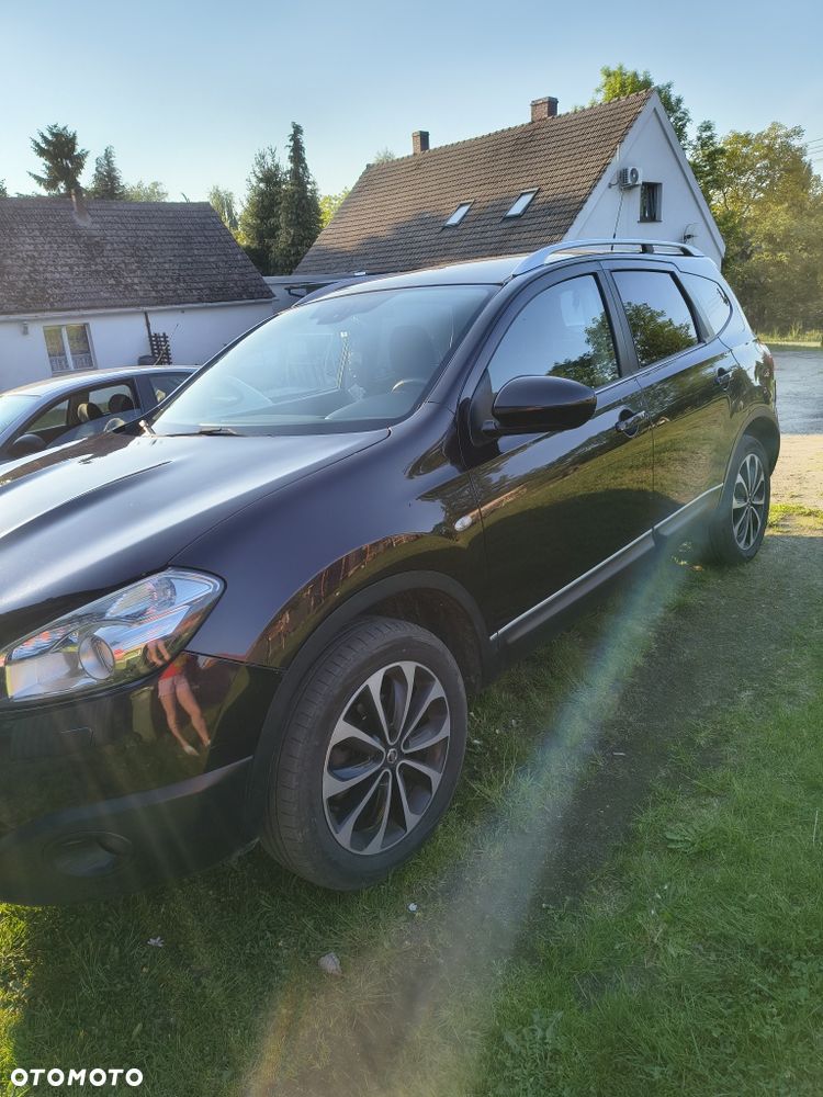 Nissan Qashqai+2 - 4
