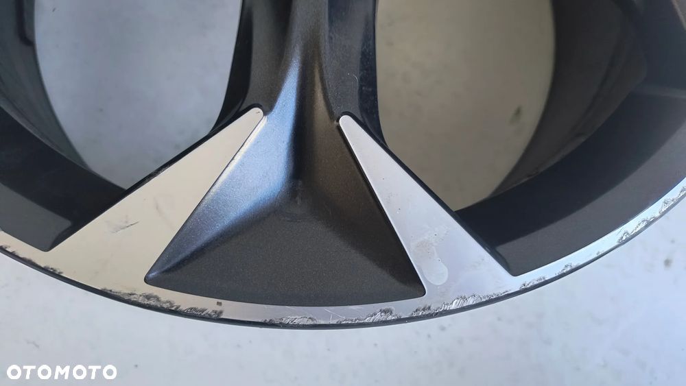 Felga Seat 5x112 8x19 ET40 - 2